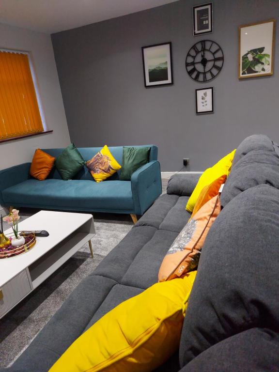 Picture of HILLTOP PLACE Suites Near Doncaster RaceCourse