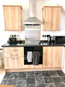 Stylish, spacious 1 bedroomed maisonette in Otley. Accommodation image 2 Stylish, spacious 1 bedroomed maisonette in Otley. image two