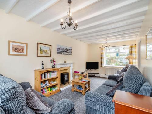 Esklets Cottage Accommodation image 3 Esklets Cottage image three