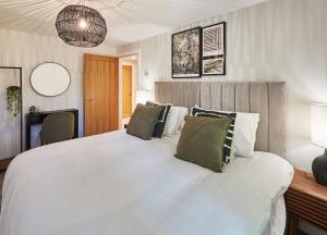 Host & Stay - St Johns Mews image two