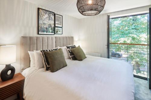 Host & Stay - St Johns Mews image three