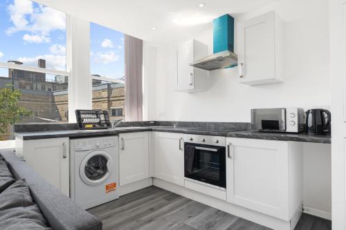 Stay Smiling- Bradford City Centre Accommodation image 3 Stay Smiling- Bradford City Centre image three