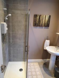 The Savile, Luxury Apartment Leeds - Your Next Stay Accommodation image 2 The Savile, Luxury Apartment Leeds - Your Next Stay image two