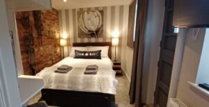Harrogate Serviced Apartments - Prices & Bookings Page image 88 Picture of Dragon's Retreat 2 bedroom apartment