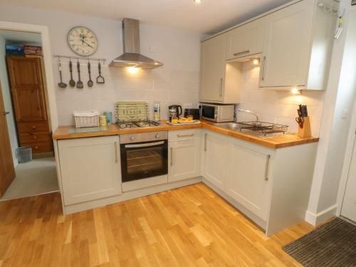 Holmdale Cottage Accommodation image 3 Holmdale Cottage image three