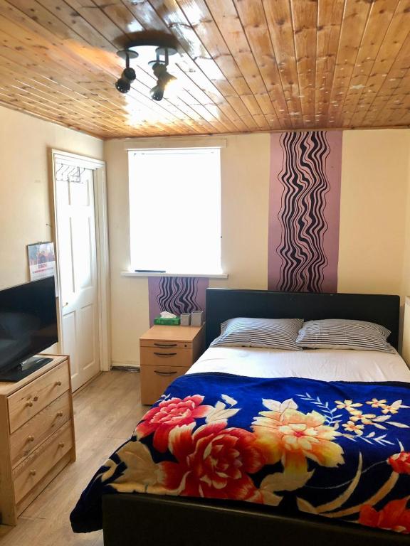 place to stay for temporary stay Accommodation image 1 place to stay for temporary stay image one