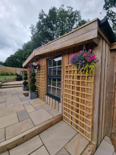 Picture of Harewell wood cabin