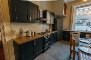 HOPE HOUSE - Beautiful 4 Bed Property Located in Hebden Bridge, Yorkshire Accommodation image 2 HOPE HOUSE - Beautiful 4 Bed Property Located in Hebden Bridge, Yorkshire image two