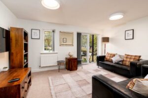 Apartments in Doncaster - Prices & Bookings Page image 22 Picture of Lakeside Reach