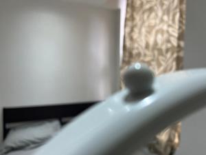 Valee Living, Heart of Dewsbury, One bedroom, image two