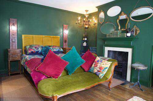 Mademoiselle's Boutique Holiday Accommodation Accommodation image 3 Mademoiselle's Boutique Holiday Accommodation image three