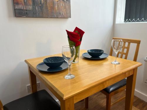 Valee Place, One Bedroom, Heart of wakefield, apartment 2 Accommodation image 3 Valee Place, One Bedroom, Heart of wakefield, apartment 2 image three