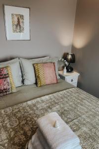 Annie’s cottage , Whitby . Beautiful sea views Accommodation image 2 Annie’s cottage , Whitby . Beautiful sea views image two