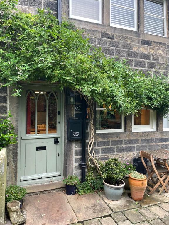 Weavers Cottage by Weavers of Haworth Accommodation image 1 Weavers Cottage by Weavers of Haworth image one