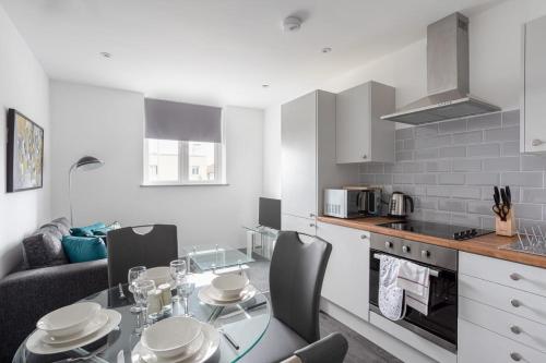 Cosy 1 Bed Apartment in Leeds Accommodation image 3 Cosy 1 Bed Apartment in Leeds image three