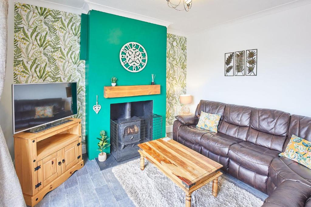 Host & Stay - Seagull Cottage Accommodation image 1 Host & Stay - Seagull Cottage image one