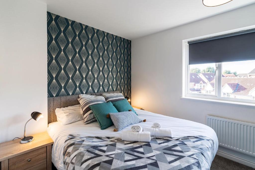Contractor*Leisure*King Bed*Free Parking Accommodation image 1 Contractor*Leisure*King Bed*Free Parking image one