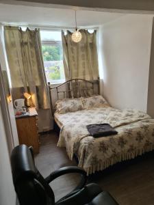 Double En-suite bedroom Accommodation image 1 Double En-suite bedroom image one