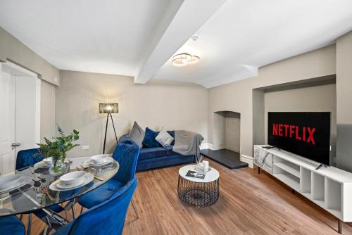 Beautiful 2 Bedroom Apartment in Central Wakefield image three