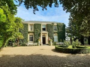 Picture of Crab Manor Hotel