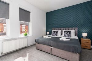 Apartments in Doncaster - Prices & Bookings Page image 25 Picture of Free Parking & Spacious & Modern Contractor House