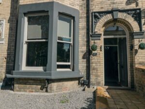 Book Apartments in Scarborough Page image 36 Picture of Villa Suite 1
