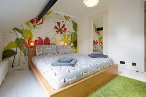 Central Harrogate Townhouse - HIC Bottom of road! Accommodation image 2 Central Harrogate Townhouse - HIC Bottom of road! image two