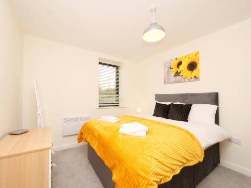 Modern & Spacious 2 Bedroom Apartment Accommodation image 3 Modern & Spacious 2 Bedroom Apartment image three