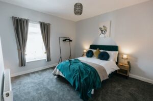 Picture of LIQUORICE LODGE - Modern 2 Bed House in Castleford