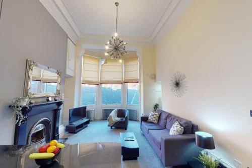Land Of Green Ginger Apartment image three