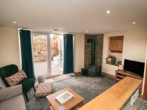 Crumble's Hideaway Accommodation image 3 Crumble's Hideaway image three