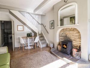 Woodman Cottage, Skipton Accommodation image 2 Woodman Cottage, Skipton image two