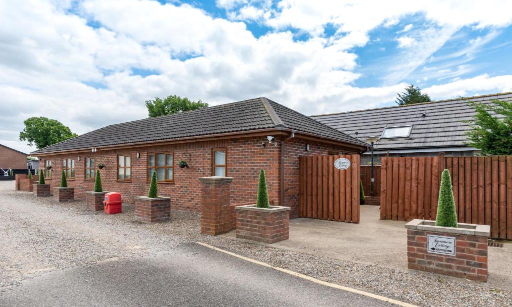 Sycamore Cottage with Hot Tub Accommodation image 1 Sycamore Cottage with Hot Tub image one