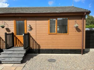 Tourist question: somewhere to stay in York Post image 1 Picture of Tulip Cabin with Hot Tub