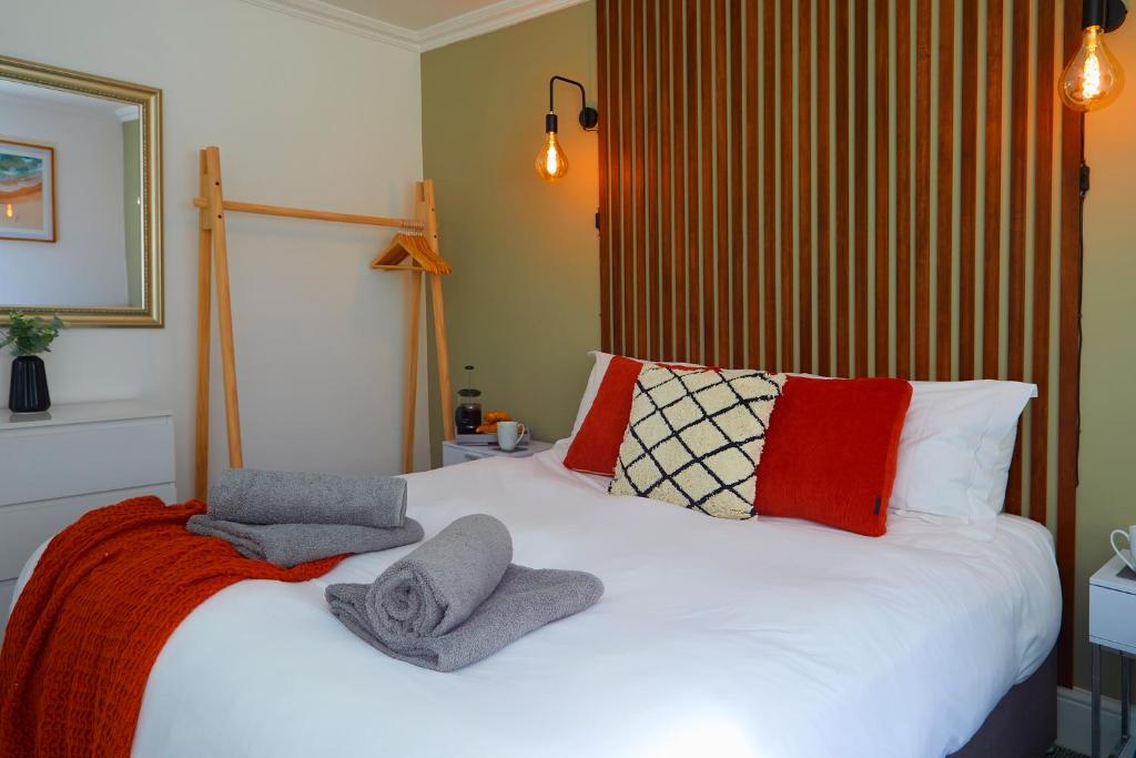The Courtyard Apartment - Yorkshire Coast Holiday Lets Accommodation image 1 The Courtyard Apartment - Yorkshire Coast Holiday Lets image one