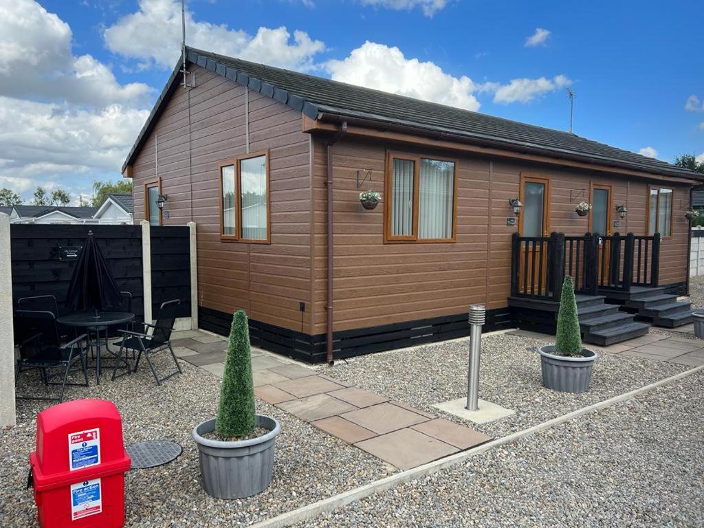 Lilly Cabin with Hot Tub Accommodation image 1 Lilly Cabin with Hot Tub image one