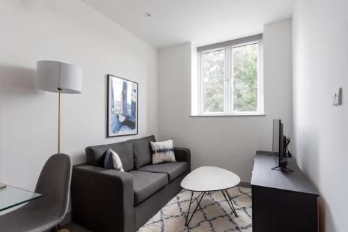 Lovely 1 Bedroom Apartment Leeds Accommodation image 3 Lovely 1 Bedroom Apartment Leeds image three