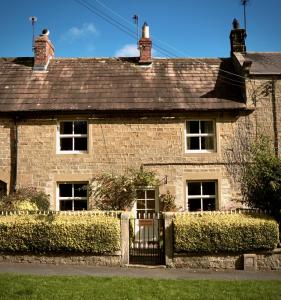 Bed & Breakfast Accommodation Ripon Page image 2 Picture of Orchard Cottage