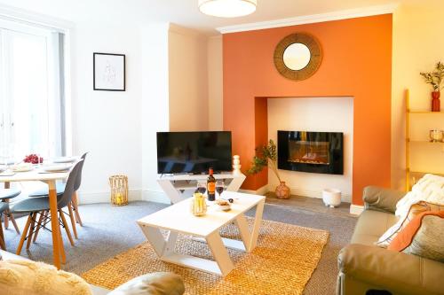 The Courtyard Apartment - Yorkshire Coast Holiday Lets Accommodation image 3 The Courtyard Apartment - Yorkshire Coast Holiday Lets image three