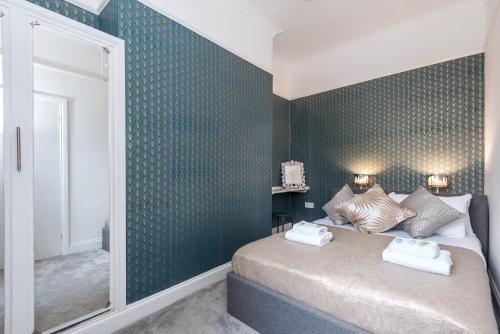Pass the Keys Ground Floor Nunnery Renovated 1BR Flat with Lovely Garden Accommodation image 3 Pass the Keys Ground Floor Nunnery Renovated 1BR Flat with Lovely Garden image three