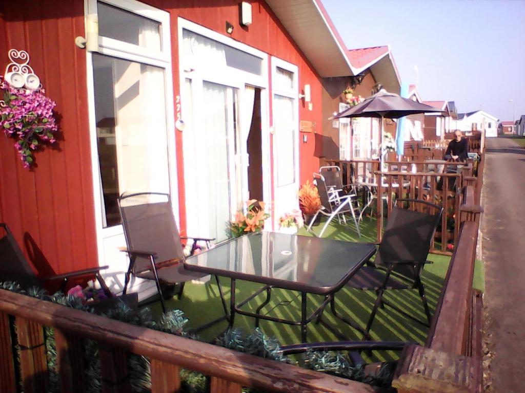 Picture of SEASIDE RETREAT LODGE