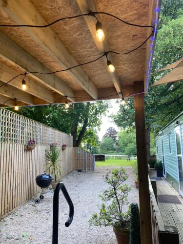 Beautiful Holiday Home - Lake view Accommodation image 3 Beautiful Holiday Home - Lake view image three