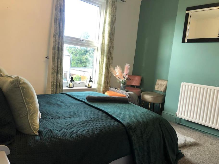 Golden Woodhouse 2 bedroomed Accommodation image 1 Golden Woodhouse 2 bedroomed image one