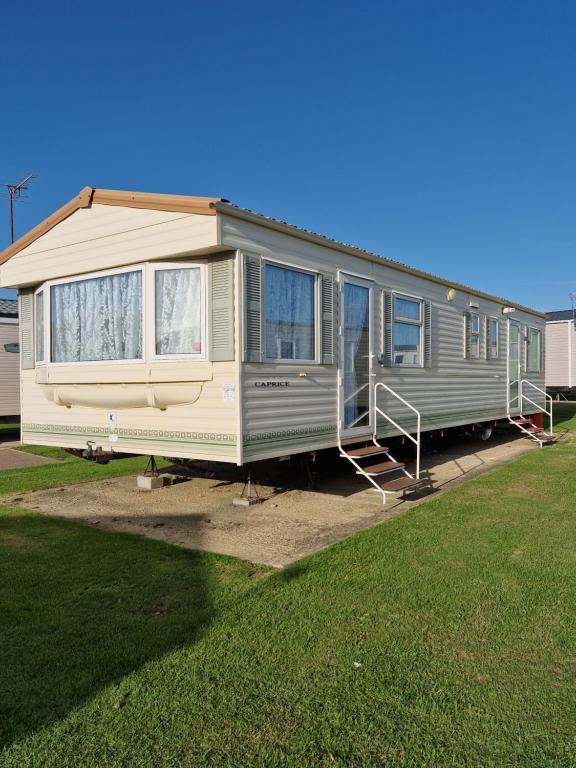 Northfield 282 Accommodation image 1 Northfield 282 image one