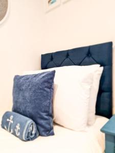 The Hideaway Luxury 5* 2 Bed Garden Apartment Accommodation image 2 The Hideaway Luxury 5* 2 Bed Garden Apartment image two