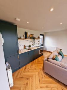 TT Lodges Accommodation image 2 TT Lodges image two