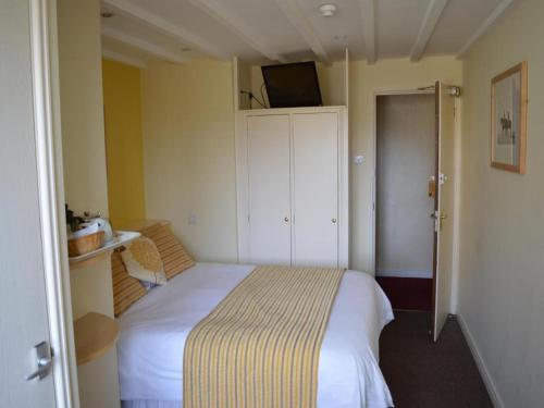 The Countryman’s Inn image three
