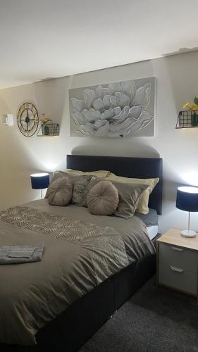 Bv Homely Studio Fifteen At Deighton Huddersfield Accommodation image 2 Bv Homely Studio Fifteen At Deighton Huddersfield image three