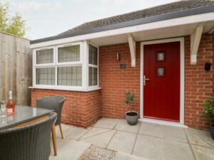 Beverley Page image 6 Picture of Robin Cottage