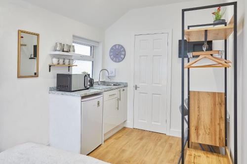 Host & Stay - The Guest Place Accommodation image 3 Host & Stay - The Guest Place image three